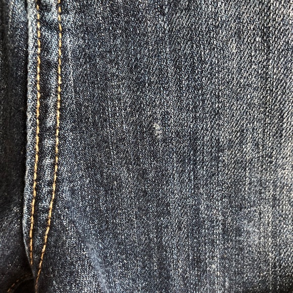 Paige High Rise Raw Edge Jean Shorts, Size 27 - Picture 4 of 4